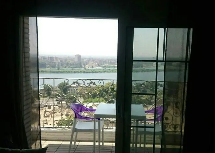 Luxury Nile Maadi Cairo Apartment شقة فاخرة إطلالة على النيل بالمعادي القاهرة